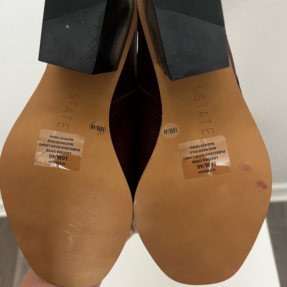1. State Burgandy Mules with Block Heel - Picture 4 of 5